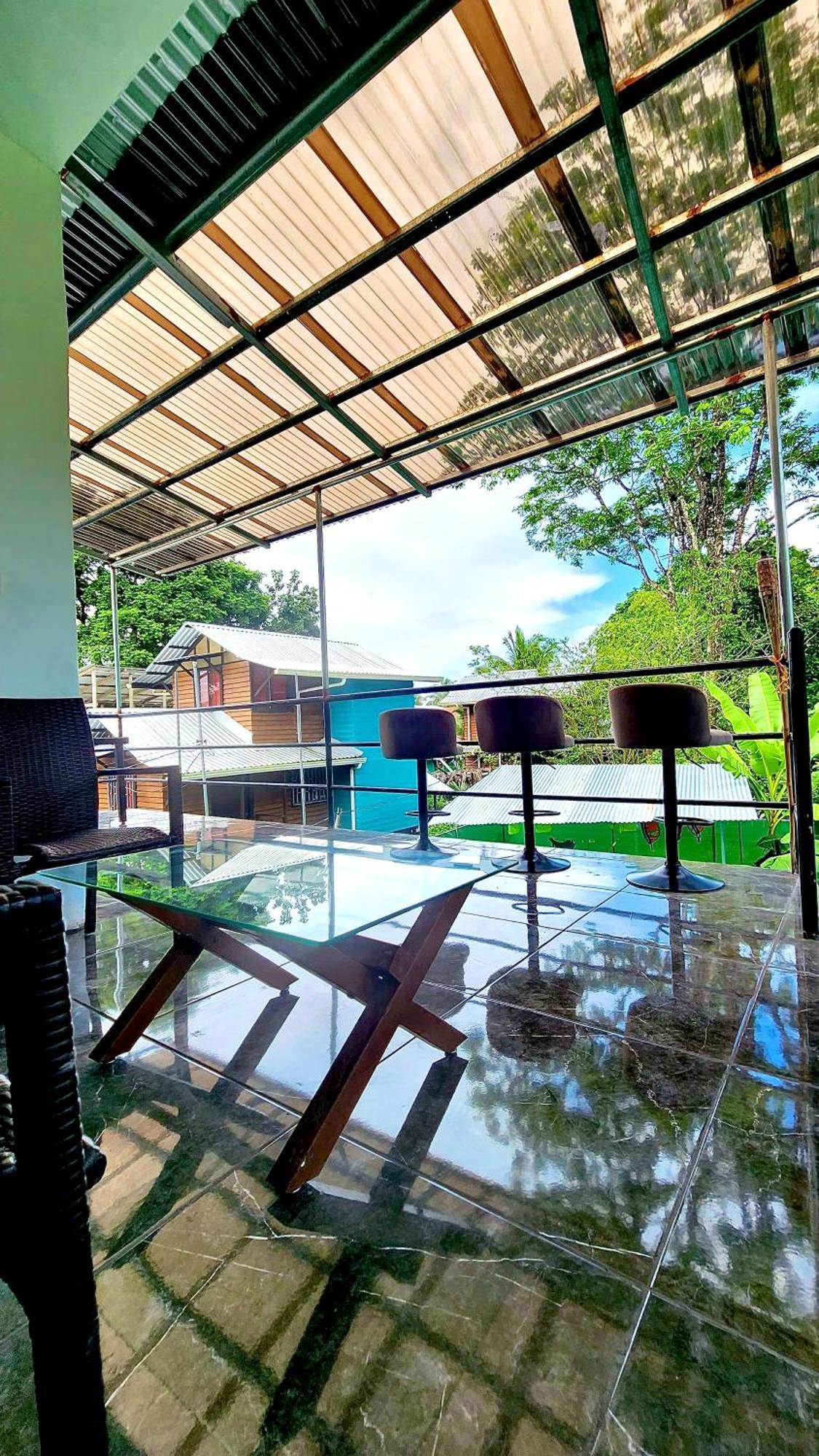 H Et L Apartment Tortuguero Exterior foto